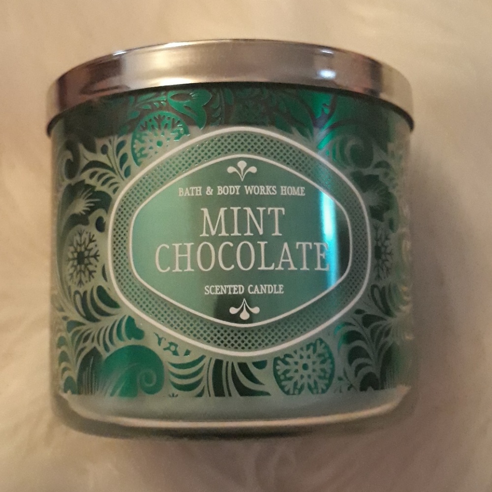 Mint chocolate candle